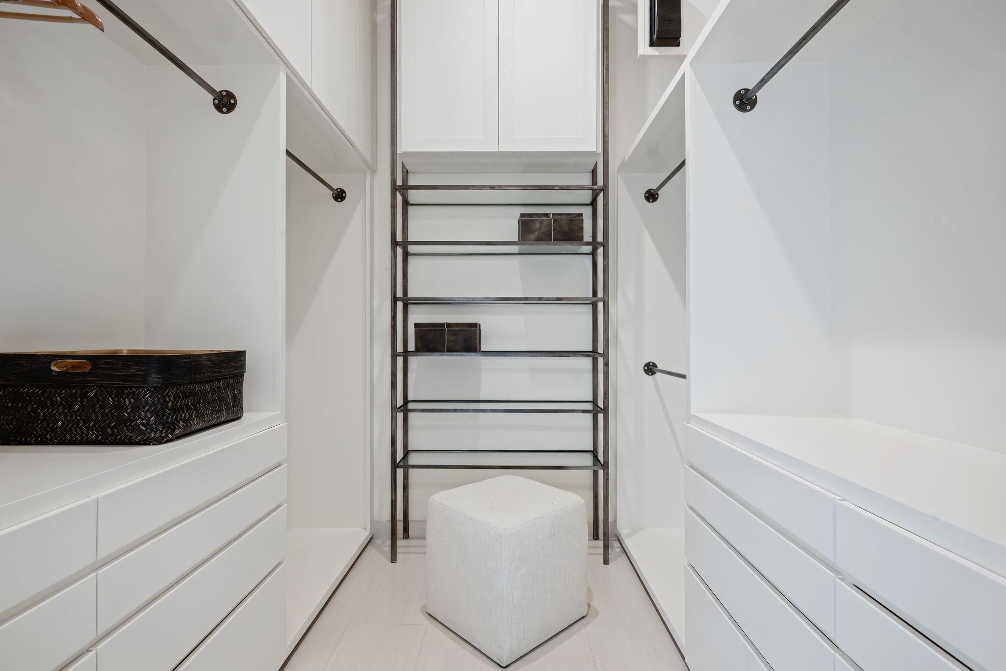 19 - Primary Closet