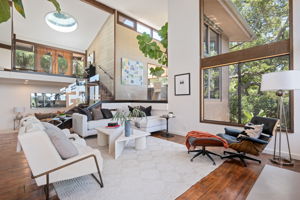 08 - Living Room