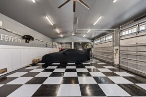2032 Martins Point Rd | Attached Garage