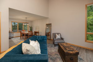 06-Living Room