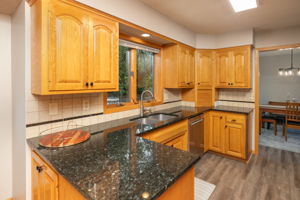 13-Kitchen