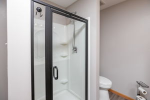 25-Primary Bathroom