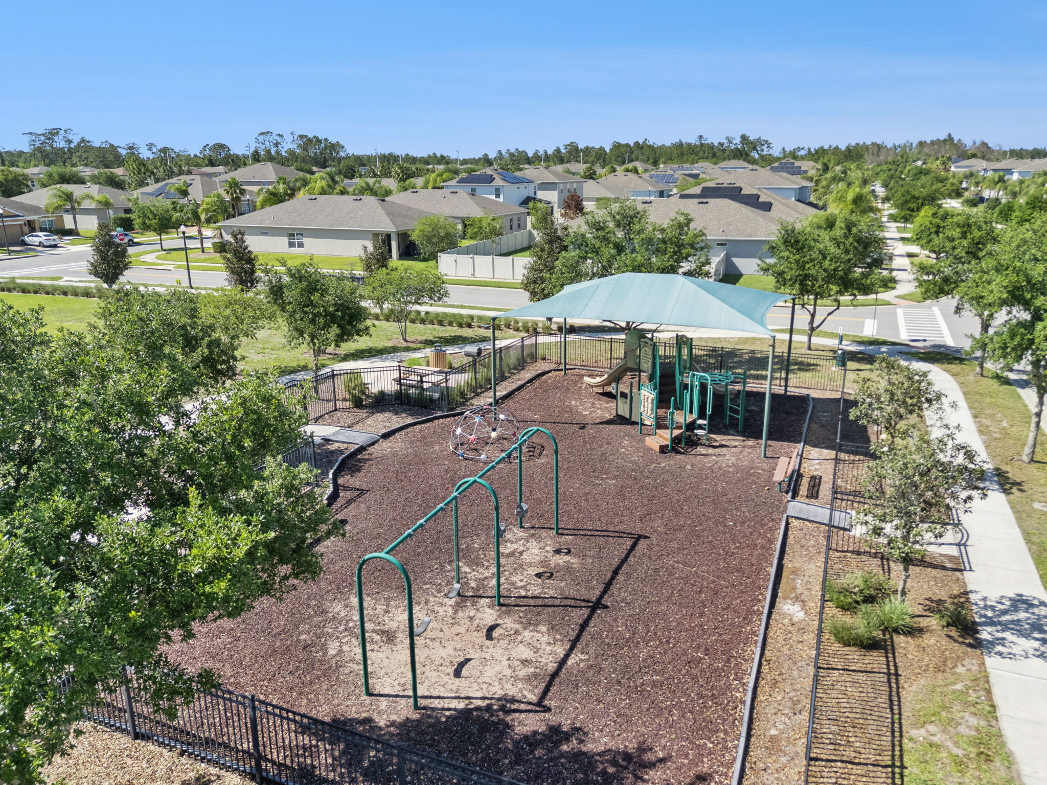  Photo 40