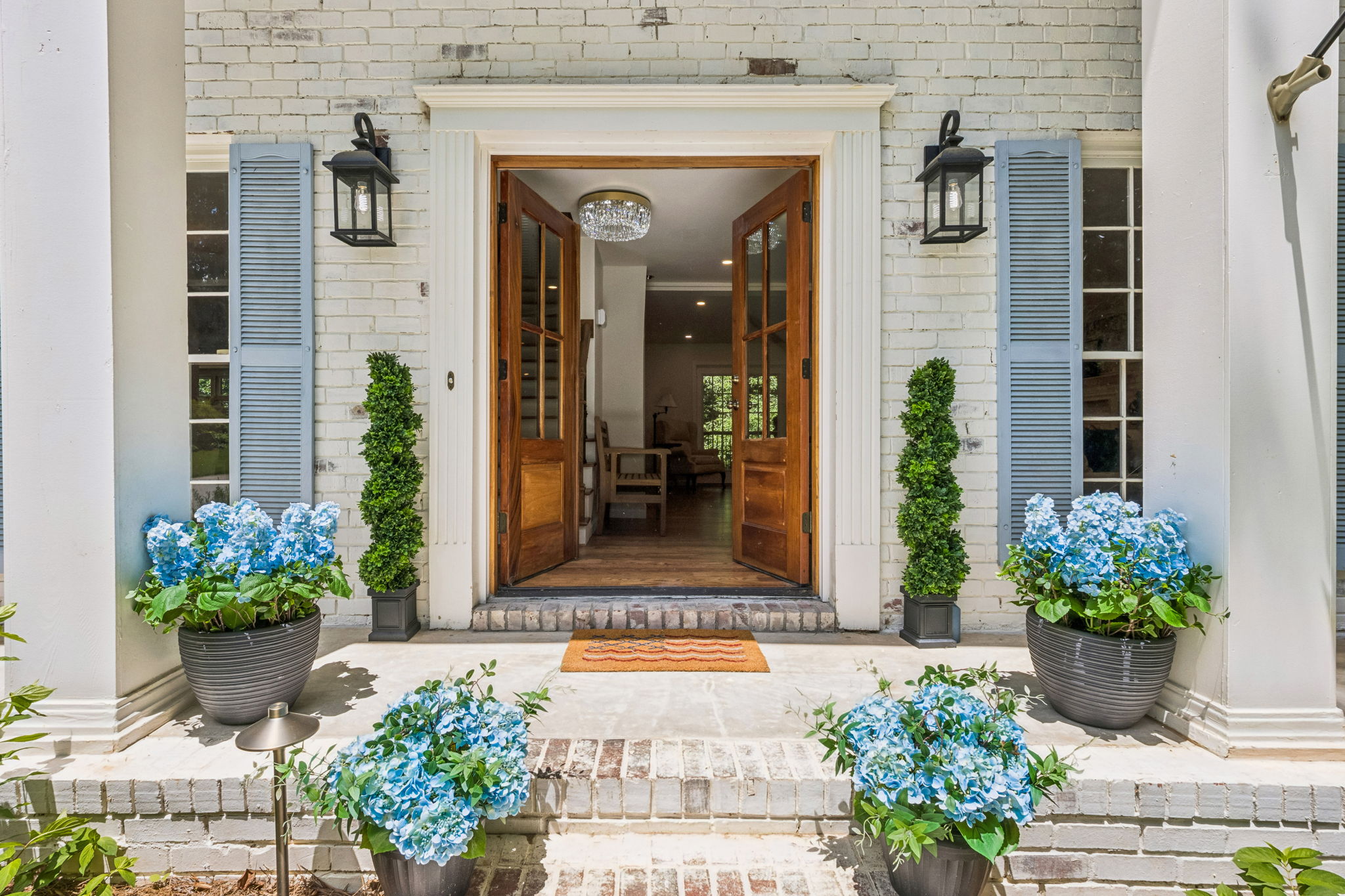 Front Entry Detail