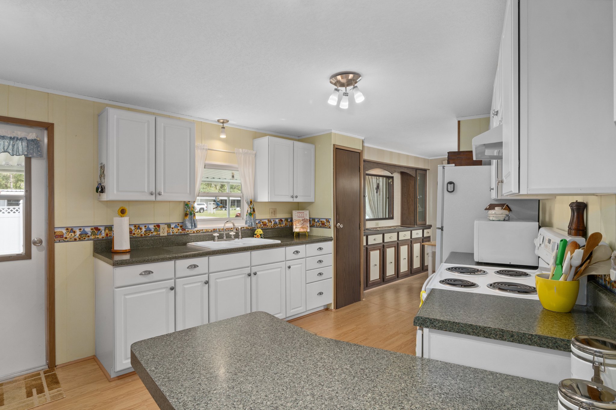 20343 Woodside St, Brooksville, FL 34601, USA Photo 11