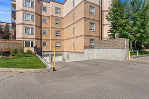  Photo 39