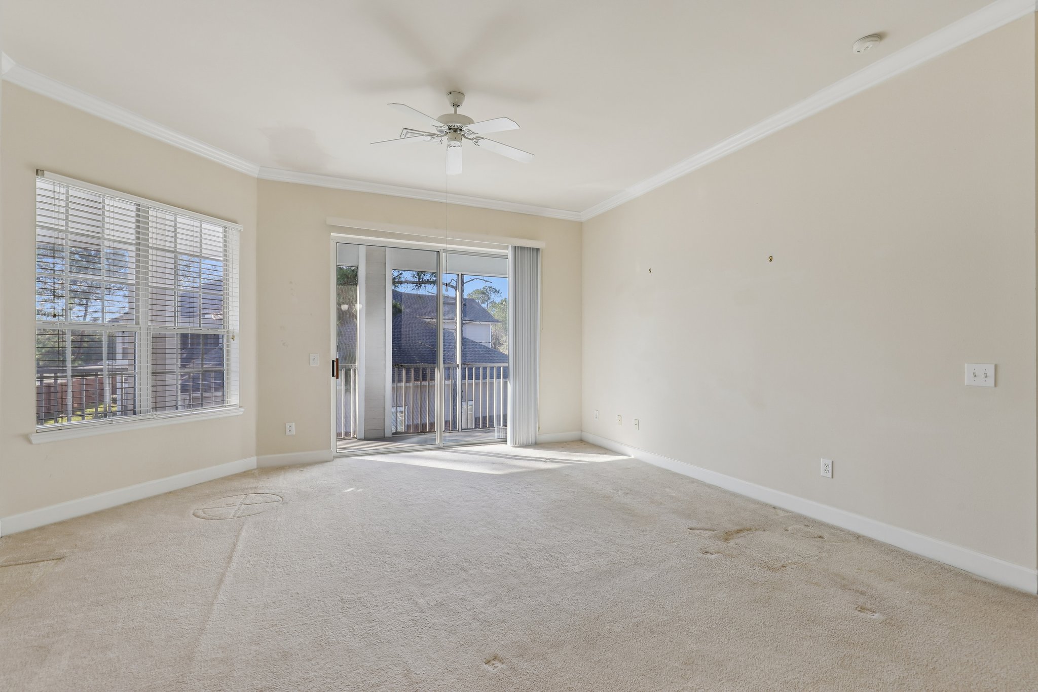 Secret Garden Ln-S2301-008.jpg