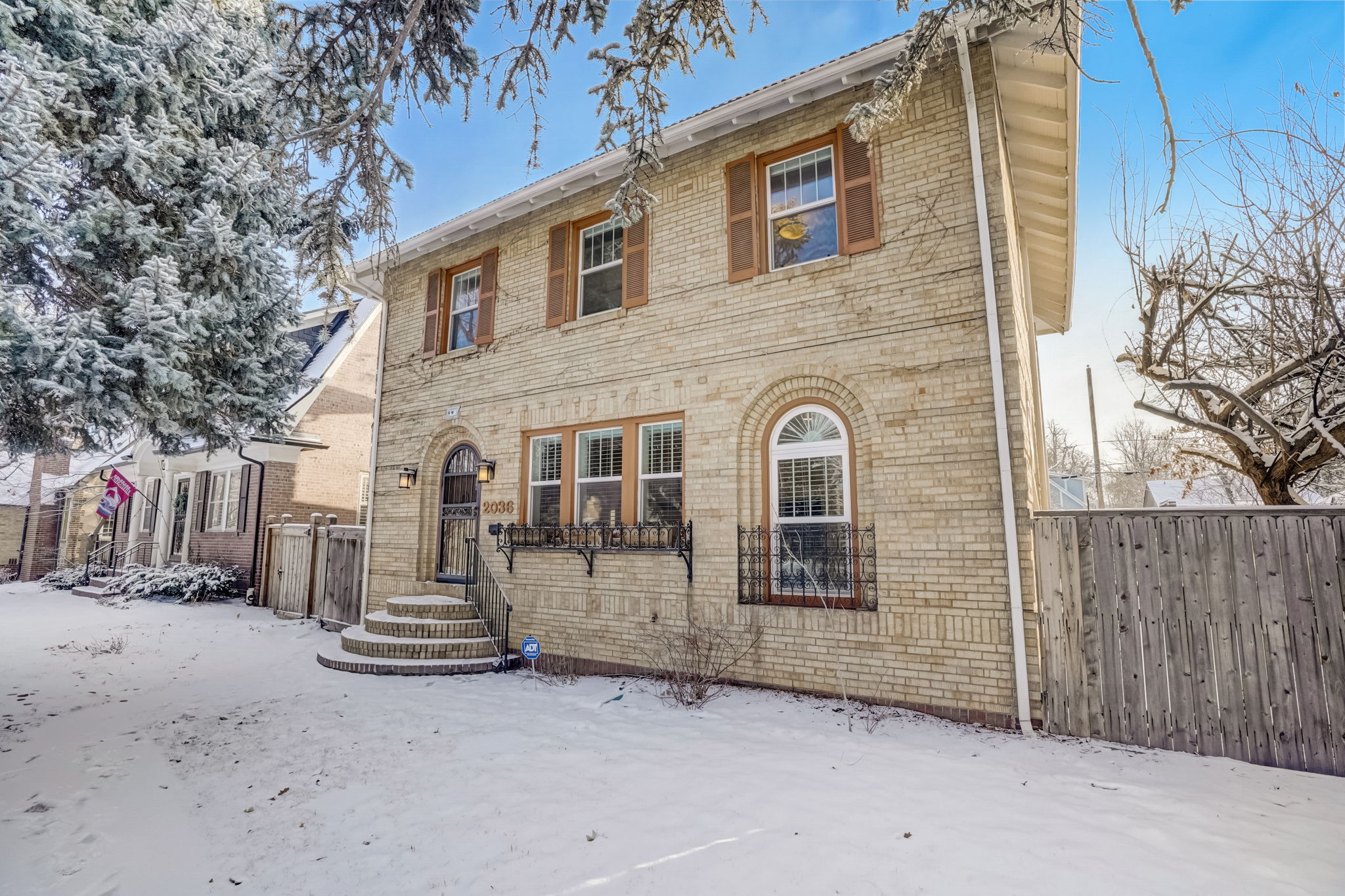  Glencoe St -002