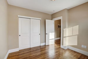  Glencoe St -036