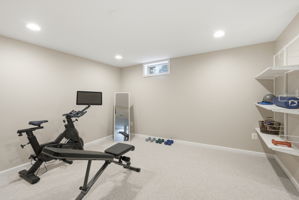  Photo 44