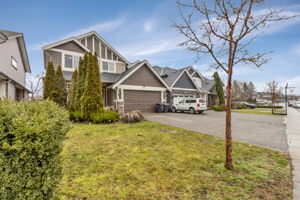 20365 98a Ave, Langley, BC V1M 0A6, Canada Photo 1