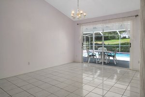 2037 Finland Dr, Spring Hill, FL 34609, USA Photo 6