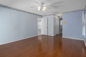 2037 Finland Dr, Spring Hill, FL 34609, USA Photo 15