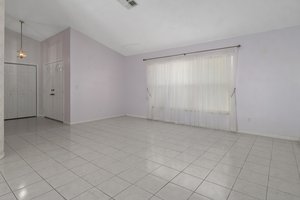 2037 Finland Dr, Spring Hill, FL 34609, USA Photo 4