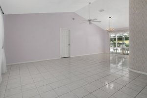 2037 Finland Dr, Spring Hill, FL 34609, USA Photo 3