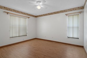 2037 Finland Dr, Spring Hill, FL 34609, USA Photo 26