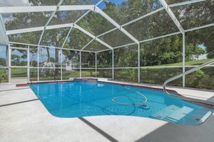 2037 Finland Dr, Spring Hill, FL 34609, USA Photo 36