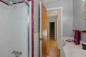  Photo 36