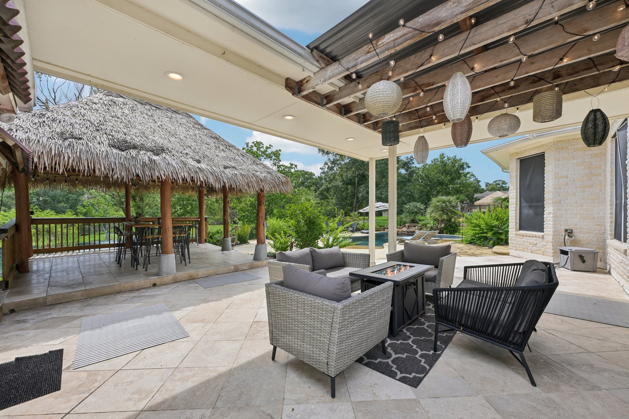 Lakeside Dr-L0206-048.jpg