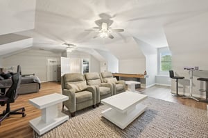 Lakeside Dr-L0206-041.jpg
