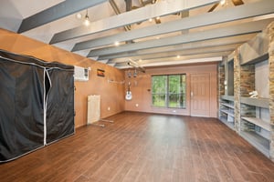Lakeside Dr-L0206-047.jpg