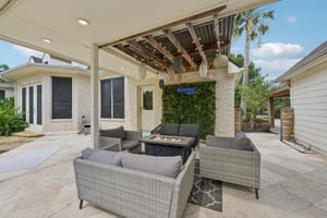 Lakeside Dr-L0206-051.jpg