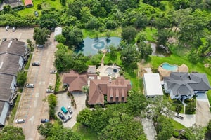 Lakeside Dr-L0206-065.jpg