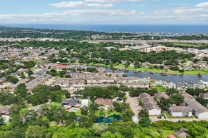 Lakeside Dr-L0206-071.jpg