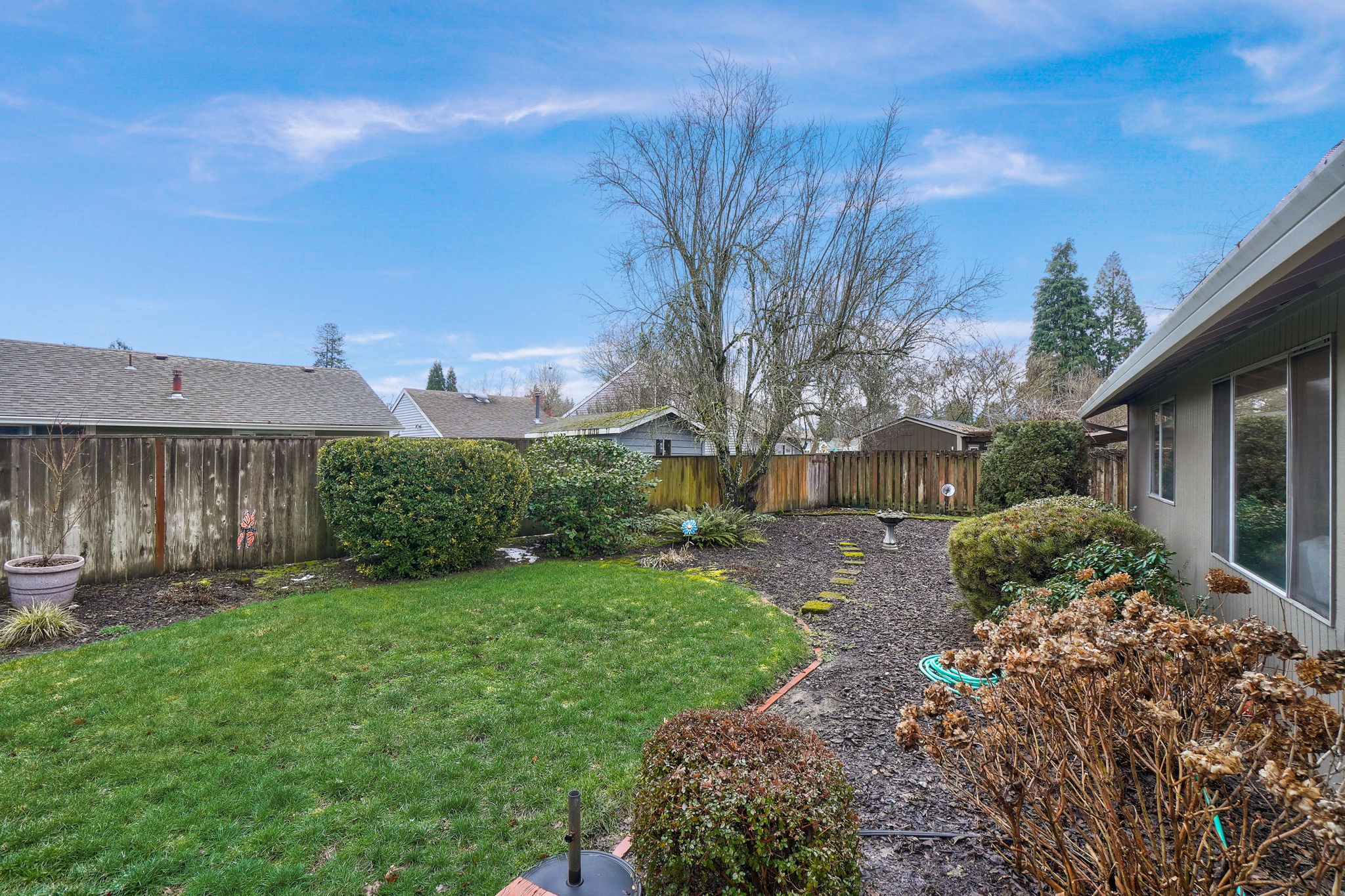 SW Blaine Ct-041