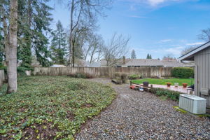 SW Blaine Ct-038