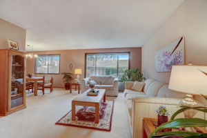 SW Blaine Ct-010