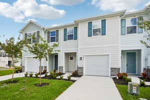 Lou Angela Ln-S0410-001.jpg