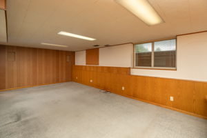 24-Family Room