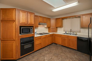 09-Kitchen