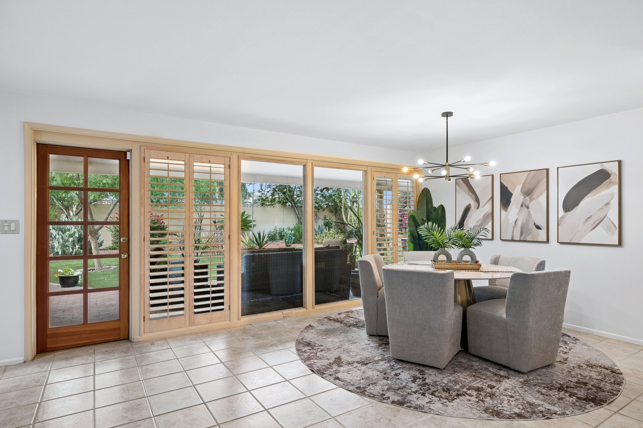 2038 E Solano Dr - 012.jpg