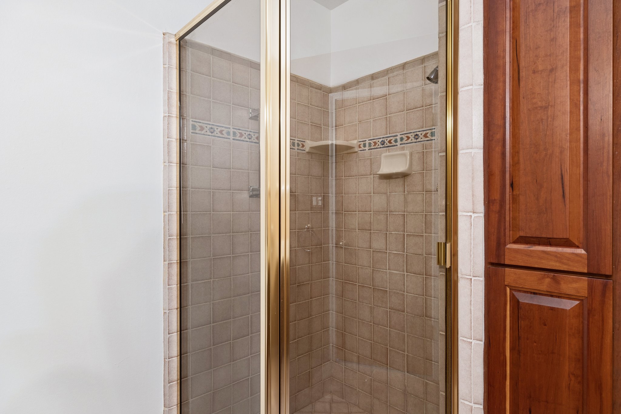 2038 E Solano Dr - 035.jpg