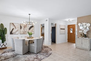 2038 E Solano Dr - 014.jpg