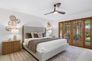 2038 E Solano Dr - 017.jpg