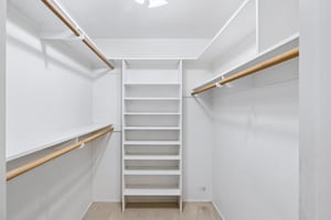 2038 E Solano Dr - 040.jpg