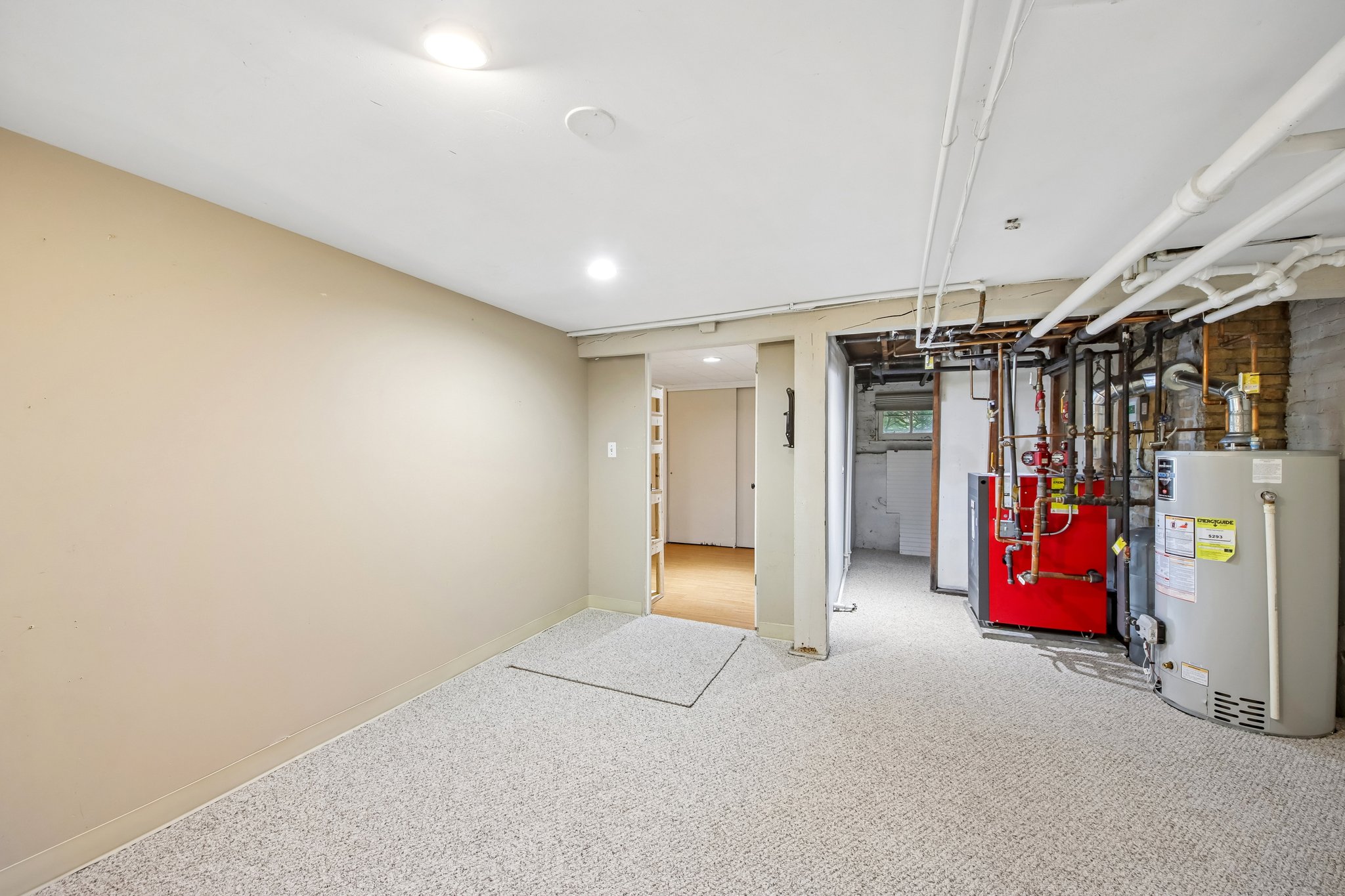 Hawthorne Ln-S1609-049.jpg