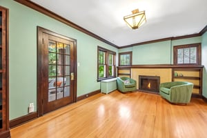 Hawthorne Ln-S1609-007.jpg