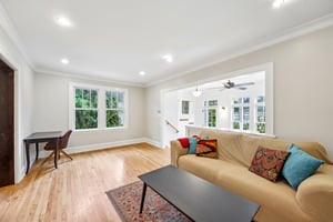 Hawthorne Ln-S1609-016.jpg