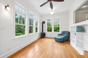 Hawthorne Ln-S1609-017.jpg