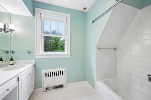 Hawthorne Ln-S1609-036.jpg