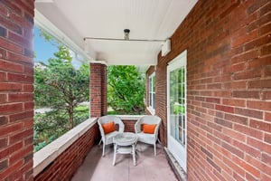 Hawthorne Ln-S1609-051.jpg