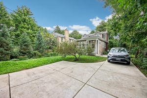 Hawthorne Ln-S1609-057.jpg