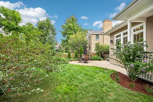 Hawthorne Ln-S1609-059.jpg