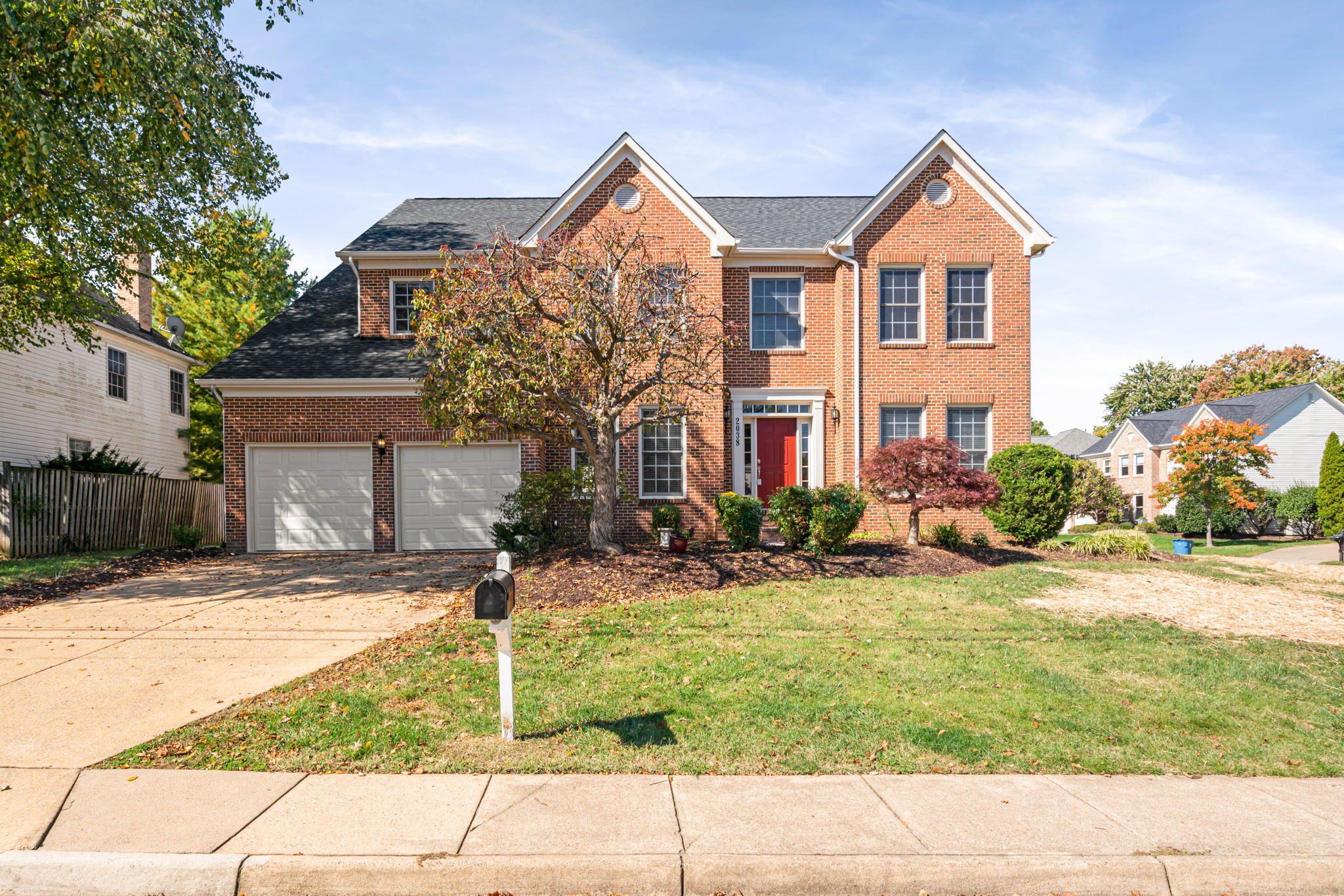 2038 Madrillon Rd, Vienna, VA 22182, USA