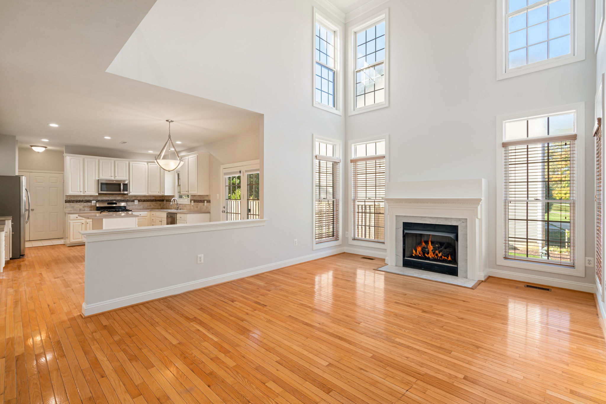 2038 Madrillon Rd, Vienna, VA 22182, USA Photo 13