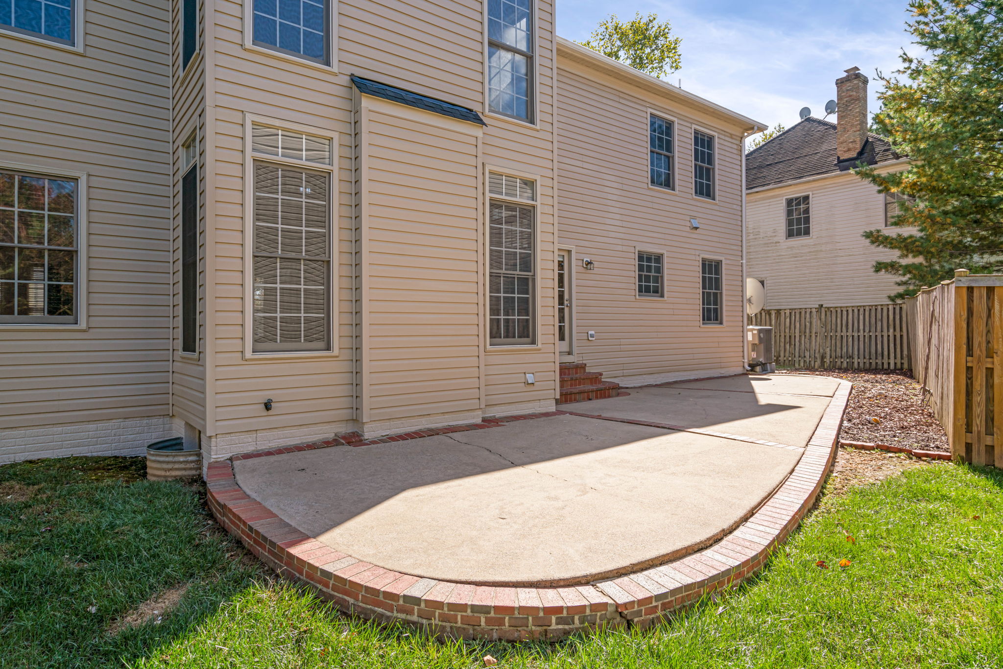 2038 Madrillon Rd, Vienna, VA 22182, USA Photo 50